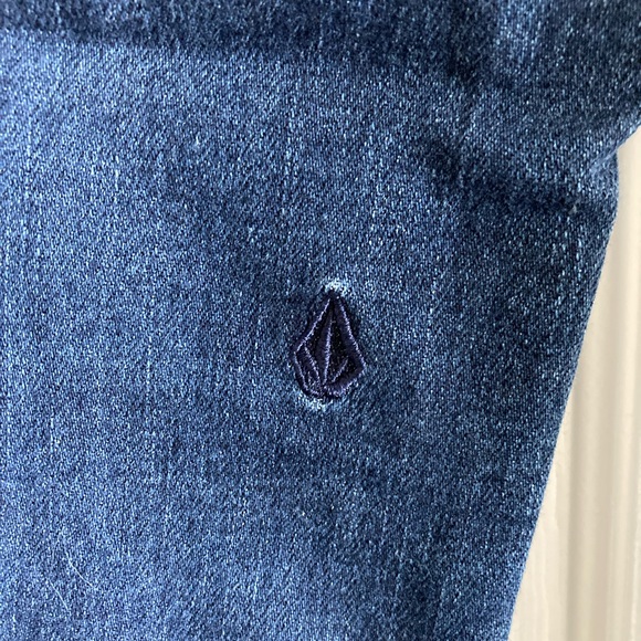 Volcom Brand Jeans Uberator Ankle Fit EUC Size 3 - Picture 3 of 4